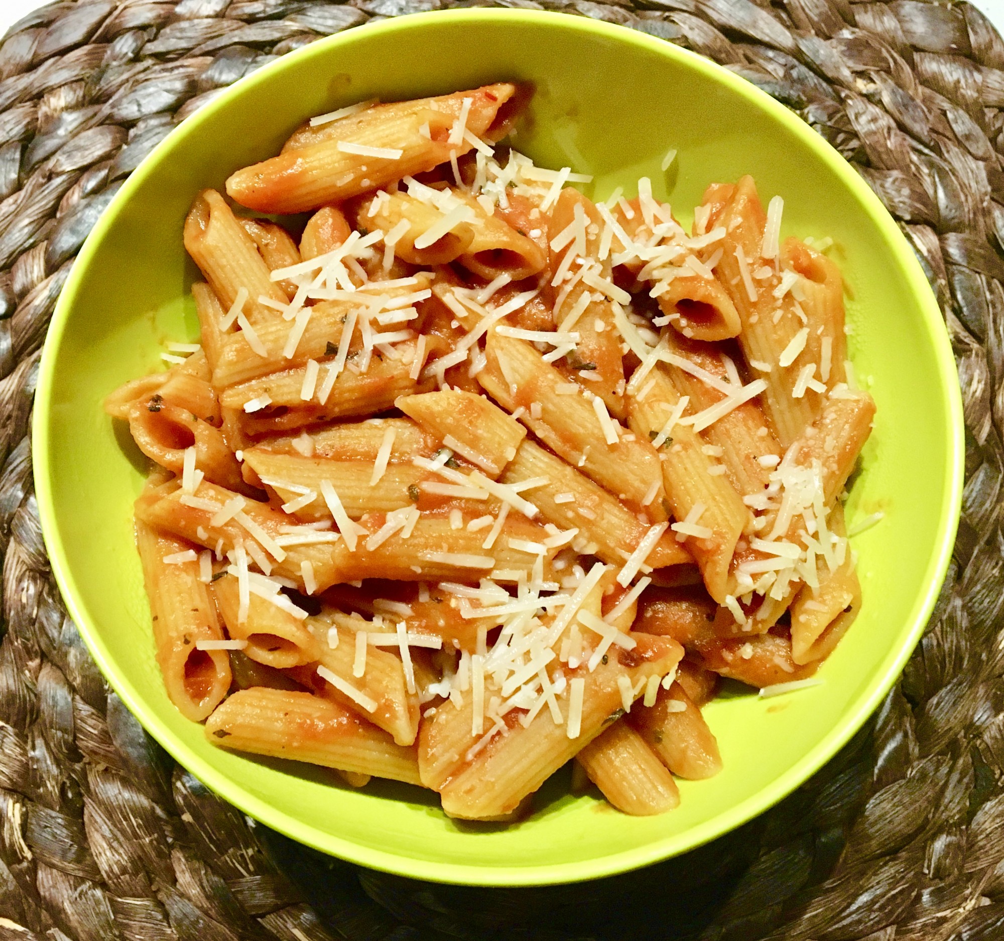 whole-wheat-penne-pasta-in-marinara-sauce-heartycooksroom